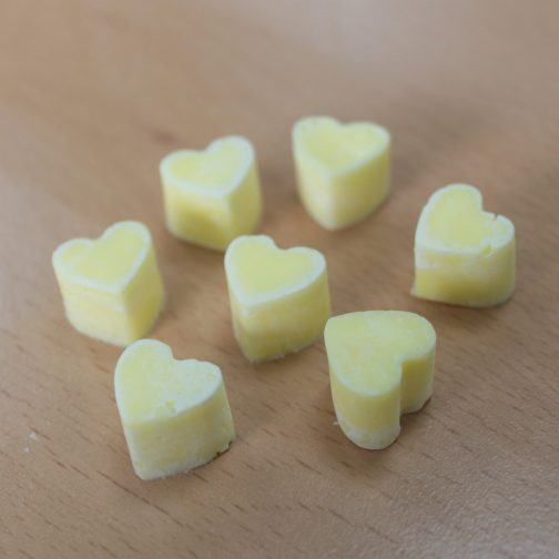 Aroma Wax Melts - Jar of 60 Mini Hearts - Ylang Ylang & Orange. - Image 2