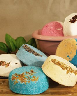 Essential Oil Bath Bombs