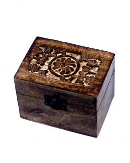 Aromatherapy Essential Oils Box – Holds 6 oils (10 ml bottles)